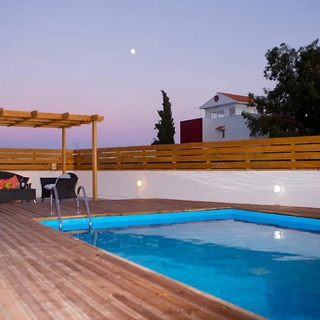 Villa Stergos Kremastí