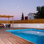 Вилла Stergos Кремасти